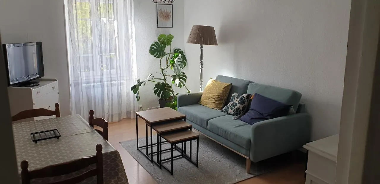 아파트 Appartement T3 Vue Montagne Sinsat